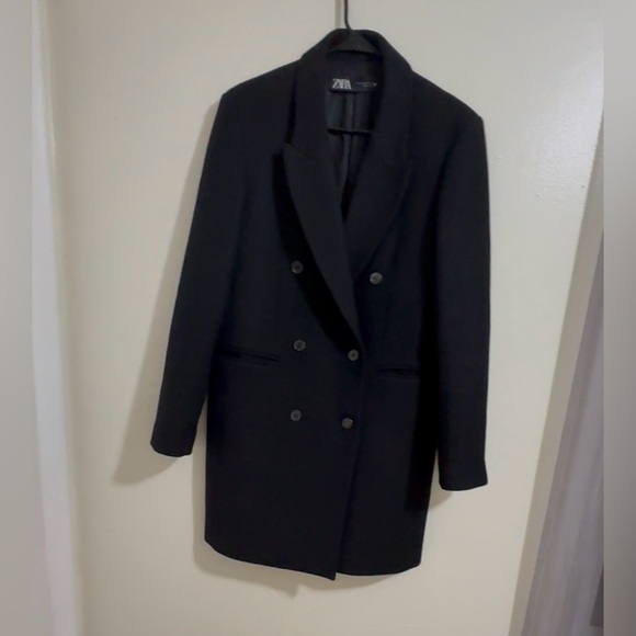 Zara Women's Elegant Black Blazer - Picture 1 of 6